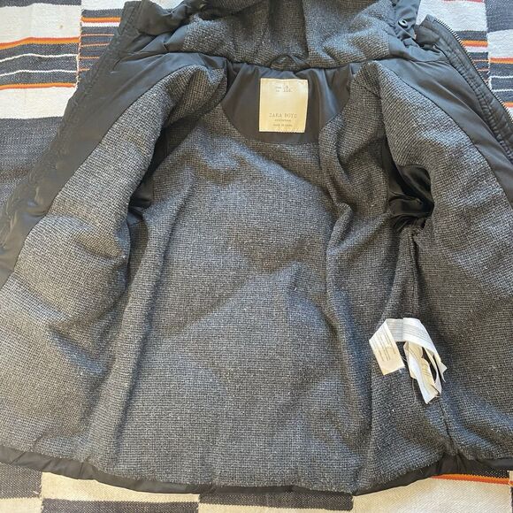 Zara Boys Down Puffer Coat Jacket. Black. Size 5. Excellent Shape! Hooded. - Picture 6 of 13